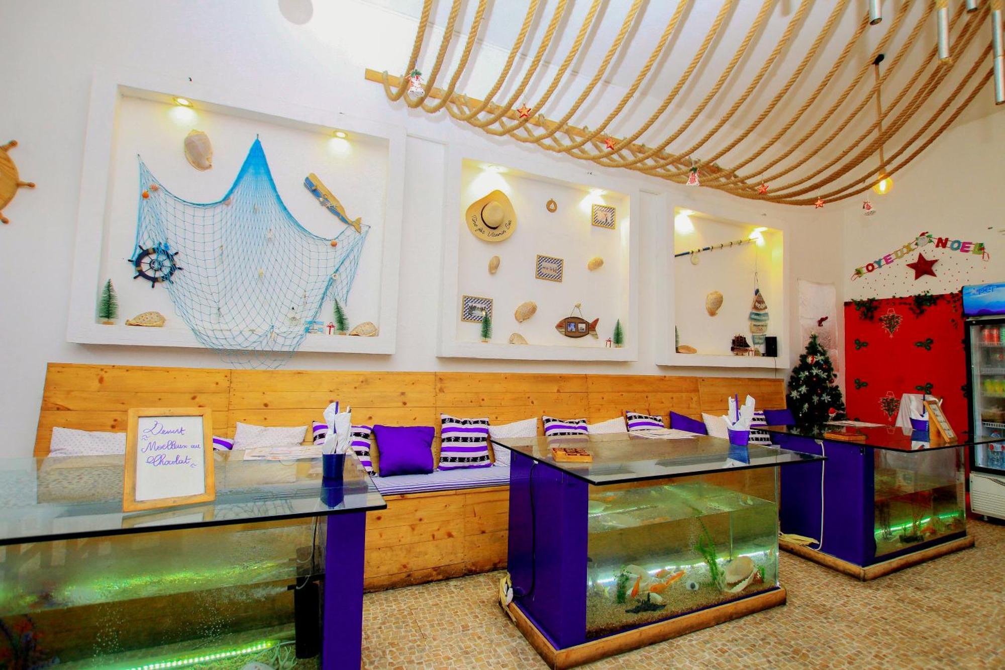 Hotel Le Prince Котону Екстериор снимка