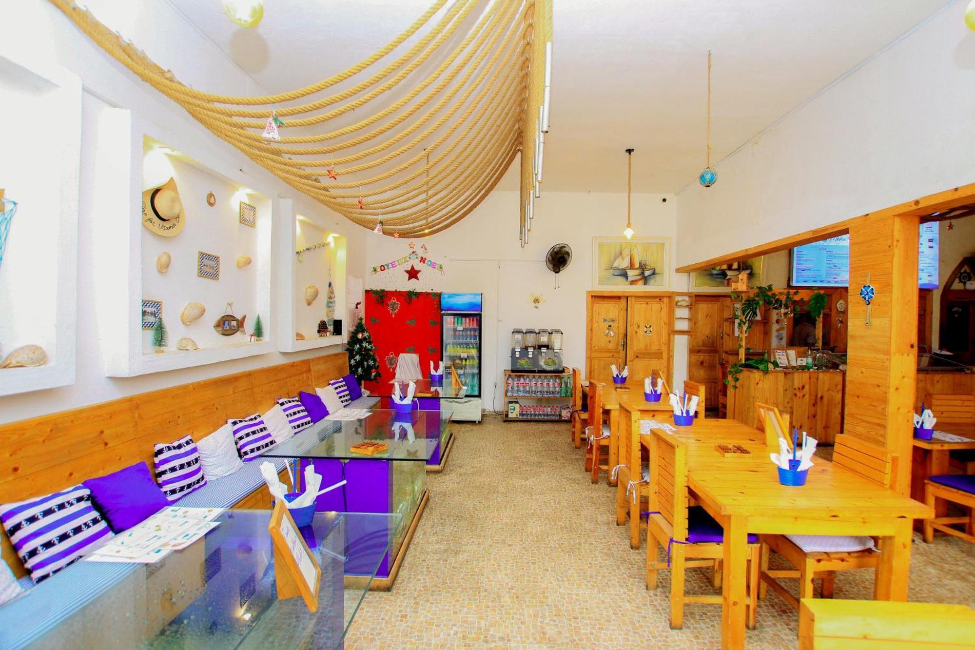 Hotel Le Prince Котону Екстериор снимка